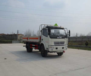 東風(fēng)5.2米氣瓶運(yùn)輸車